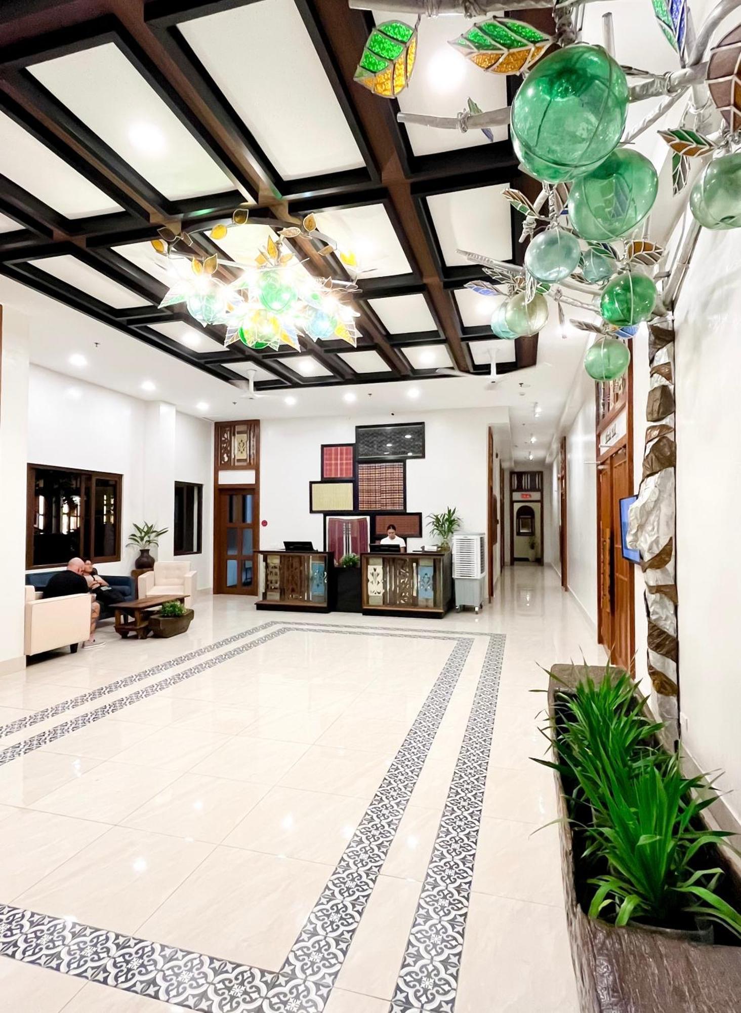 Nature'S Village Resort Bacolod Dış mekan fotoğraf